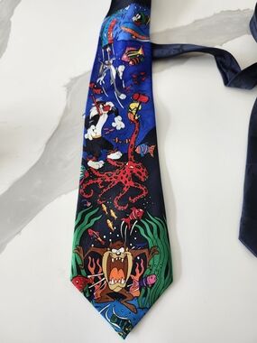 Warner Bros. Blue Looney Tunes Underwater Cartoon Tie